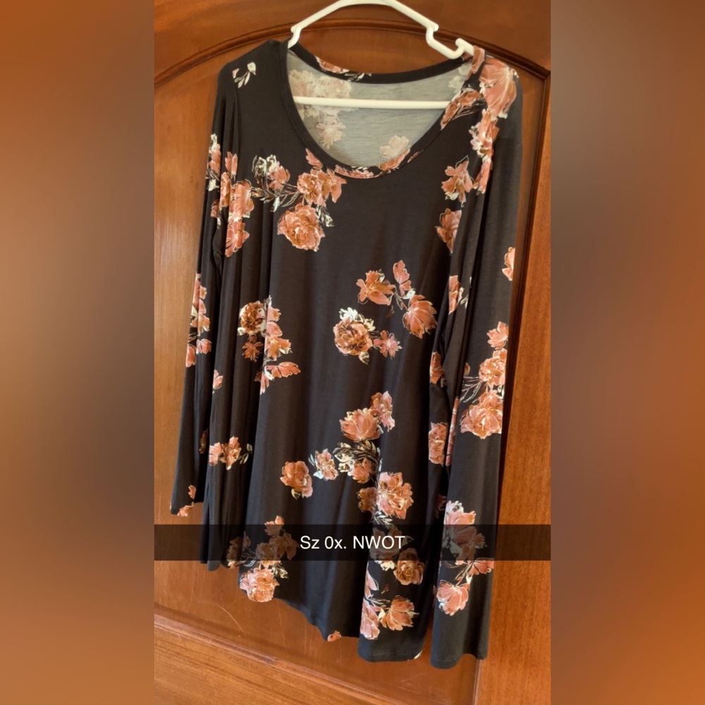 Floral long sleeve